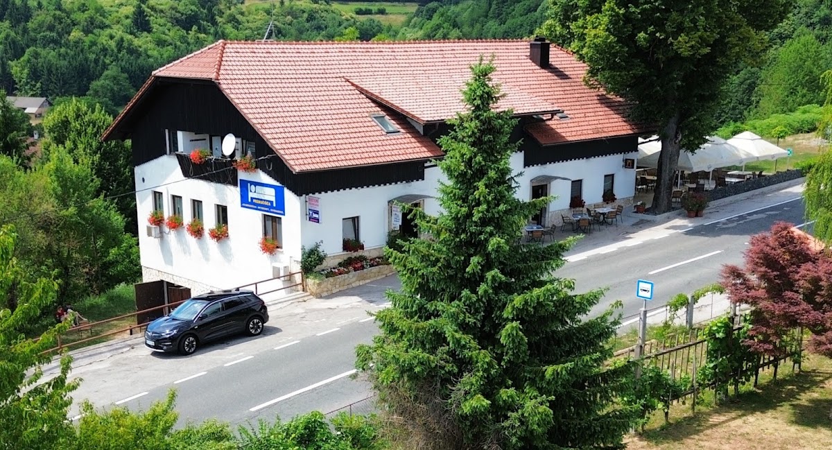 Gostilna Peter Badovinac Peter Badovinac S.p.-4